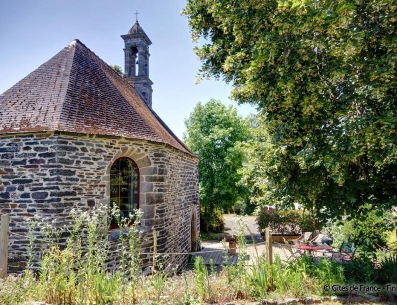 Gite Atypique Dans Une Chapelle Briec Kültér fotó