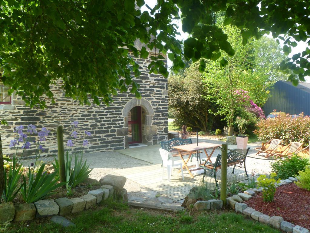 Gite Atypique Dans Une Chapelle Briec Szoba fotó
